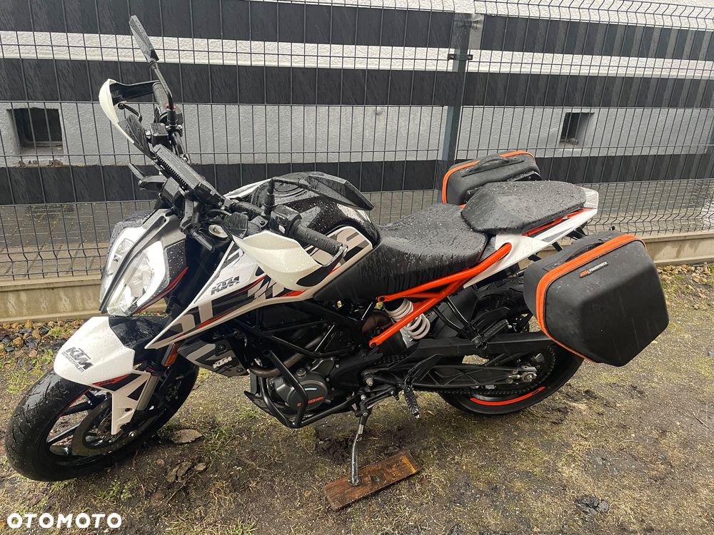 KTM Duke - 19