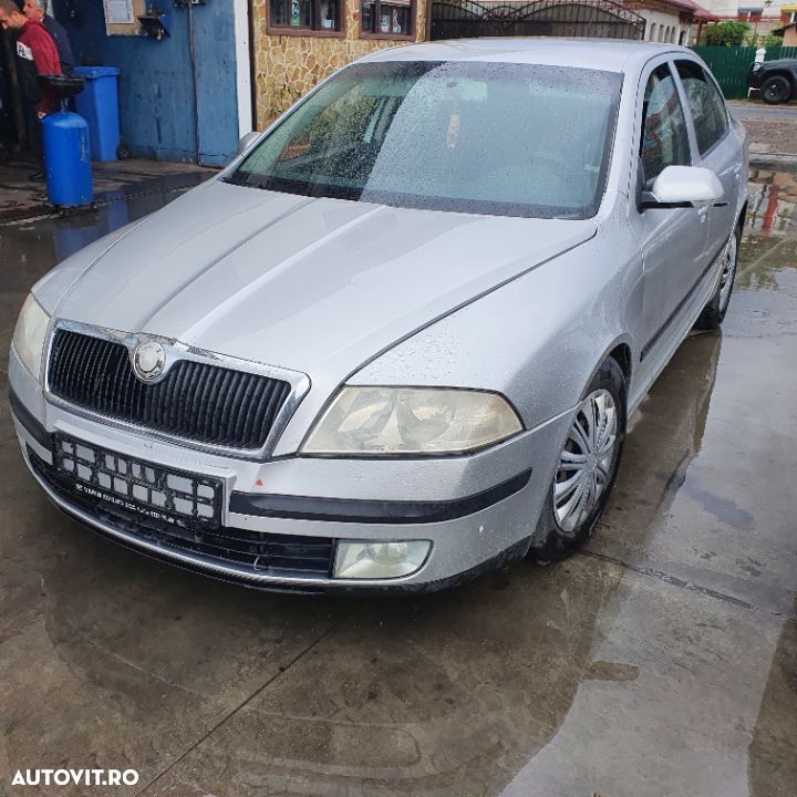 Dezmembram Skoda Octavia 2 cod motor 1,6 BSE - 1