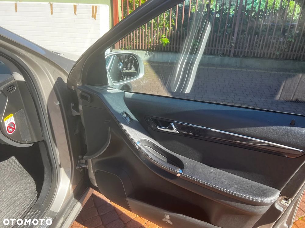 Mercedes-Benz Klasa R 320 CDI 4Matic 7G-TRONIC - 21