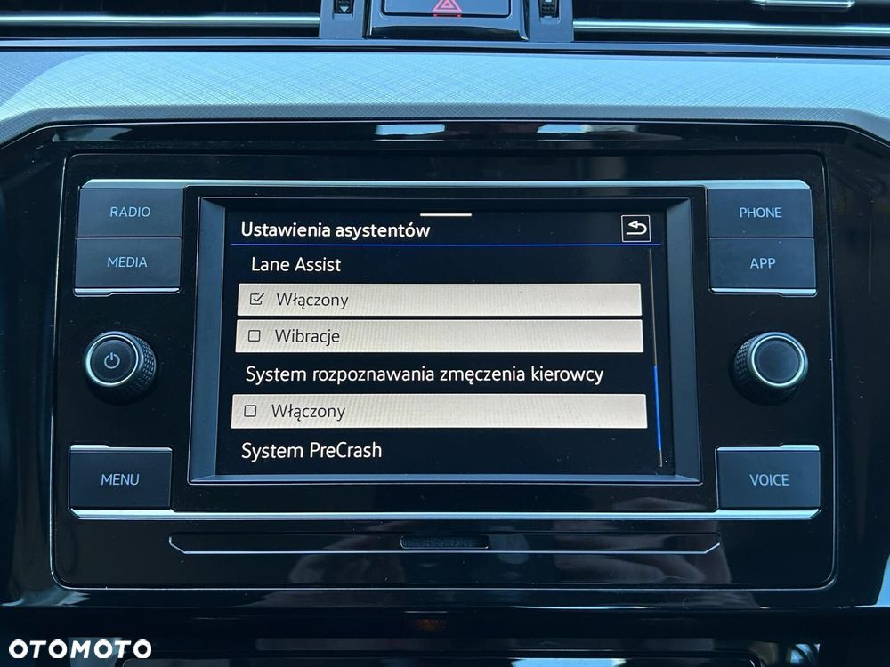 Volkswagen Passat 1.5 TSI EVO Business DSG - 30