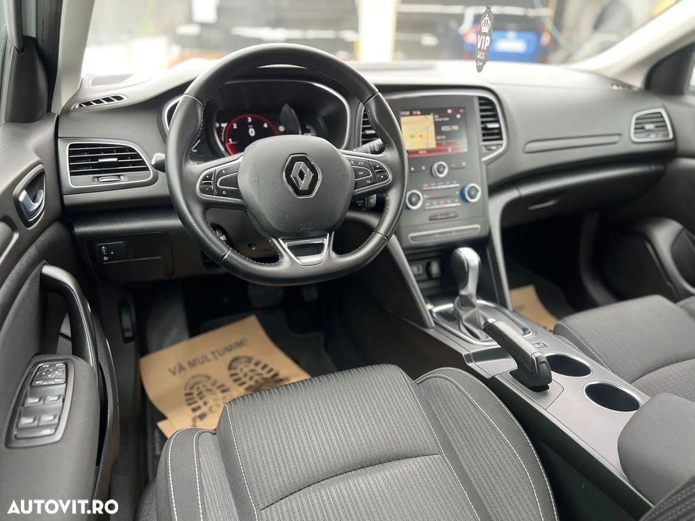 Renault Megane BLUE dCi EDC Limited - 24