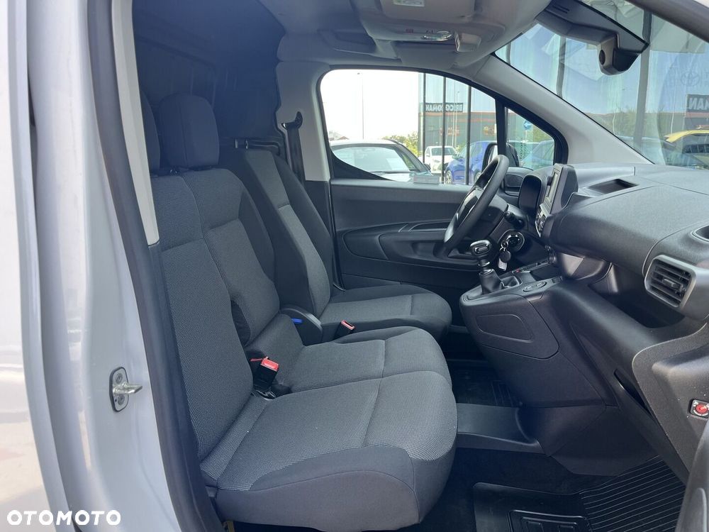 Toyota PROACE CITY - 12