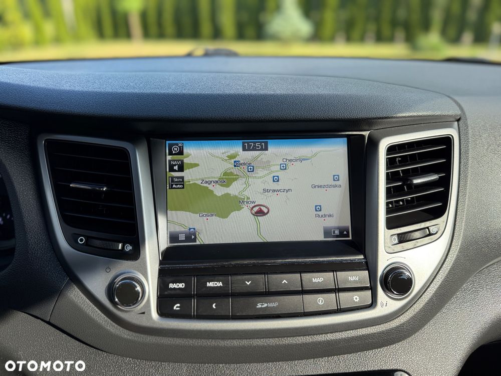 Hyundai Tucson blue 1.6 GDi 2WD Navi - 23