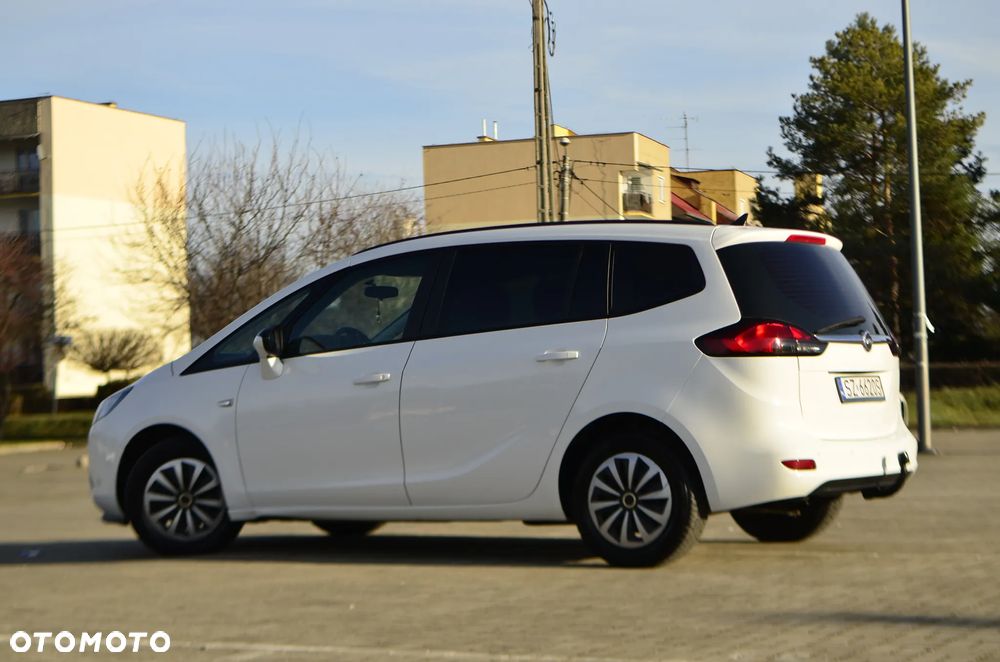 Opel Zafira Tourer 2.0 CDTI Edition - 10