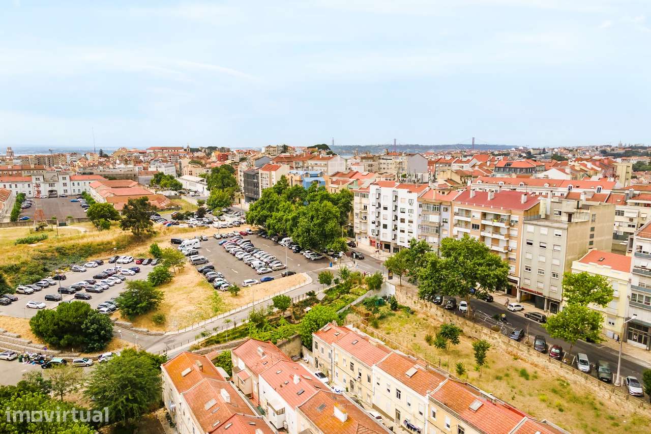 VILA CÂNDIDA | Nº13 | UM DOS SEGREDOS MAIS BEM GUARDADOS DE LISBOA - Grande imagem: 2/32