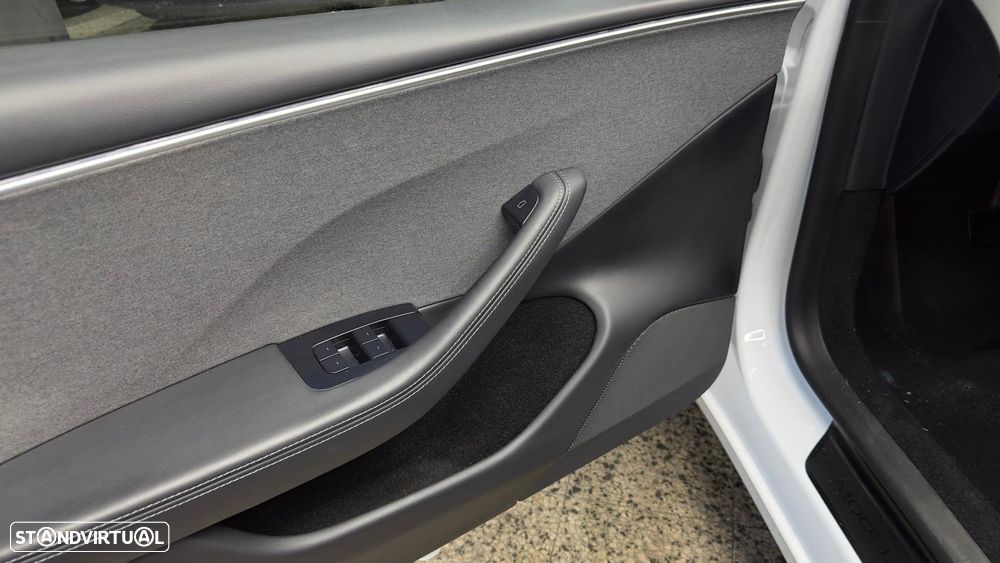 Tesla Model 3 Standard RWD - 15
