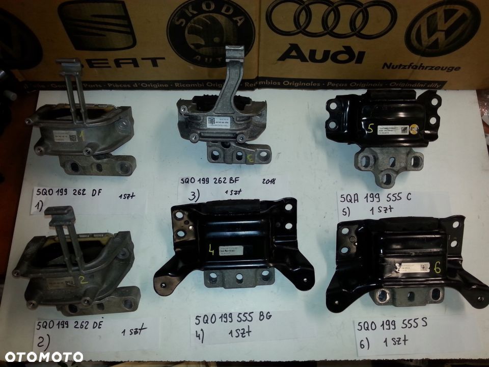 ŁAPA PODUSZKA SILNIKA GOLF VII OCTAVIA III 2.0 TDI - 1