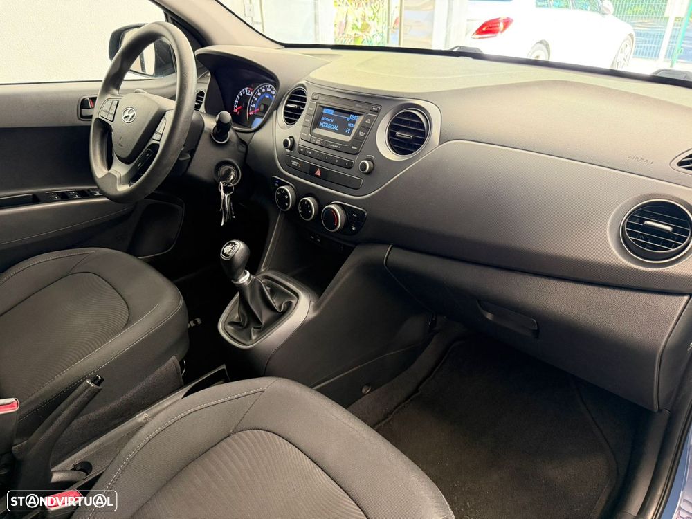 Hyundai i10 1.0 Urban - 10