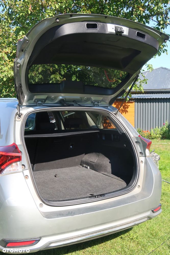 Toyota Auris 1.6 Comfort - 6