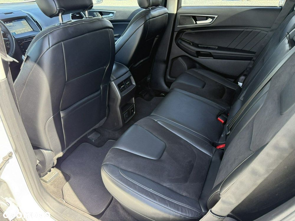 Ford Edge 2.0 TDCi Bi-Turbo 4x4 ST-LINE - 14
