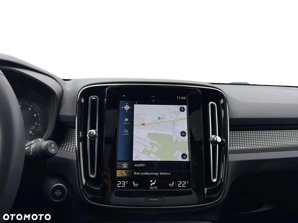 Volvo XC 40 T3 R-Design - 20