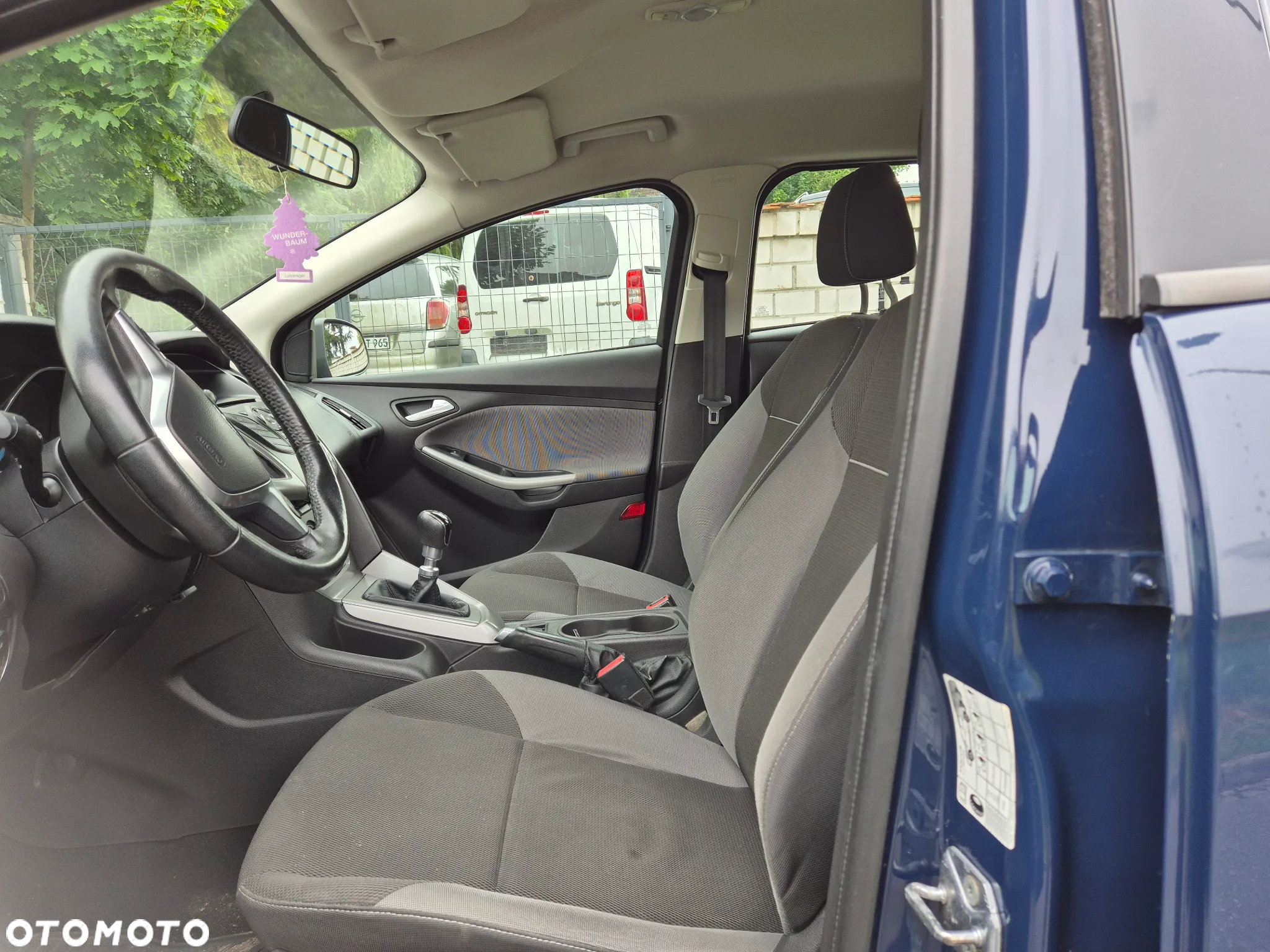 Ford Focus 1.6 TDCi DPF Ambiente - 15