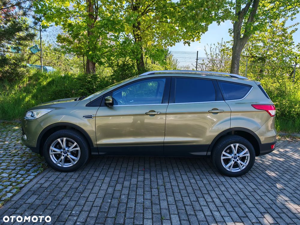 Ford Kuga 1.5 EcoBoost 2x4 Titanium - 9