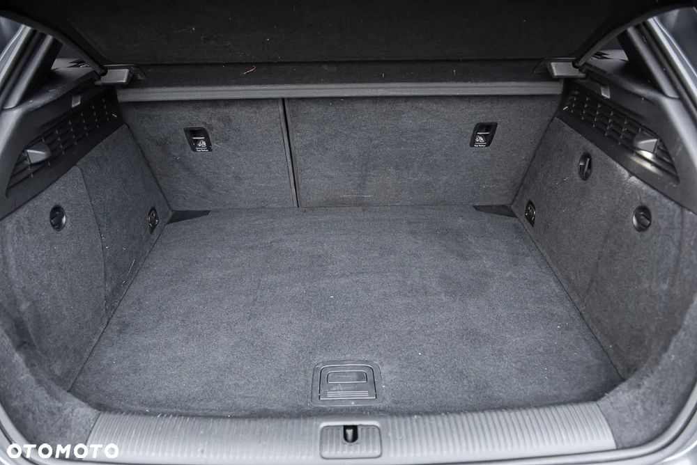 Audi A3 Sportback 2.0 TDI (clean diesel) S line Sportpaket - 30