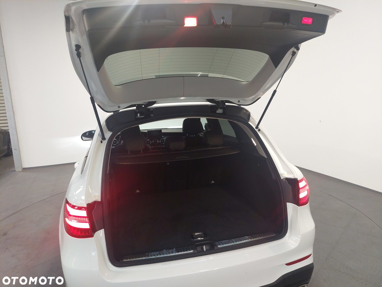 Mercedes-Benz GLC 250 4-Matic - 15