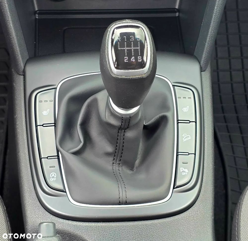 Hyundai Kona - 26