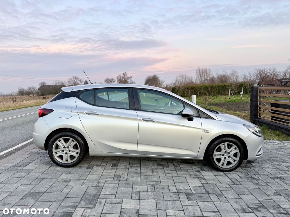 Opel Astra 1.6 D Start/Stop Dynamic - 8