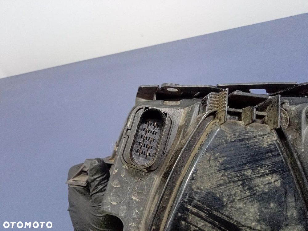 VW PASSAT B5 FL LIFT REFLEKTOR PRAWY LAMPA PRZÓD EU 20-6243 - 6