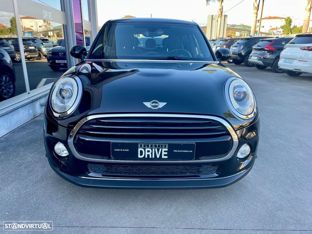 MINI 5 Portas Cooper Auto - 2