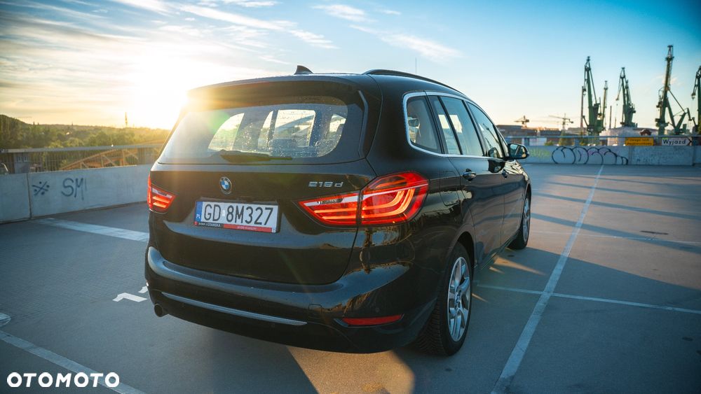 BMW Seria 2 218d Luxury Line sport - 4