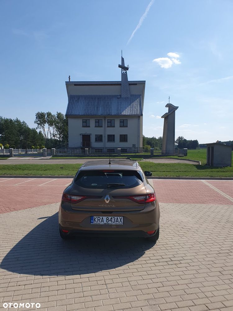 Renault Megane 1.2 Energy TCe Life - 17