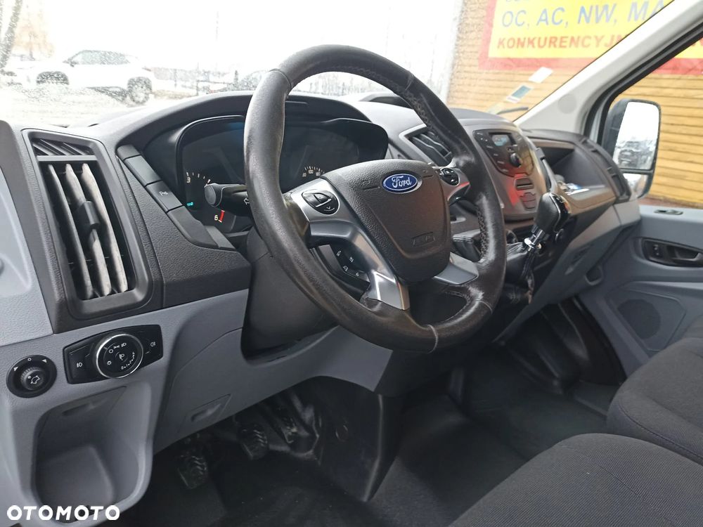 Ford TRANSIT - 9