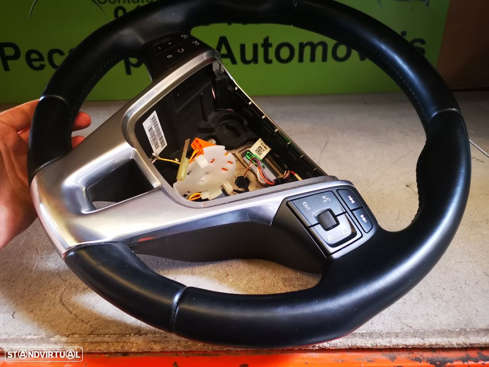 VOLVO V40 D2 VOLANTE - 129 - 6
