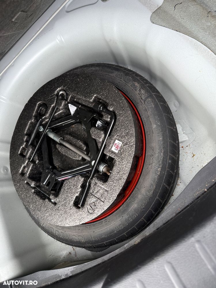 Hyundai i40 i40cw 2.0 Premium - 4