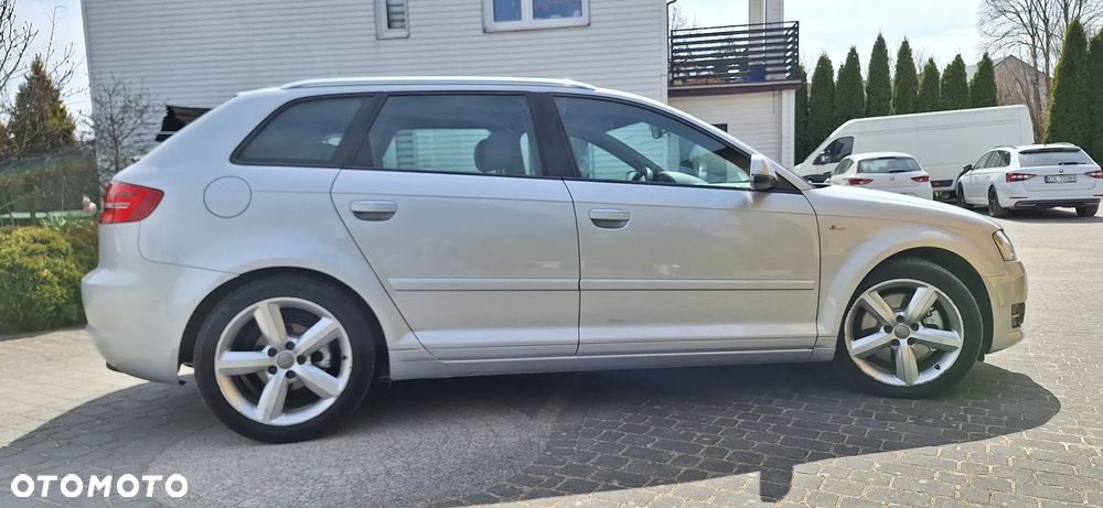 Audi A3 Sportback - 13