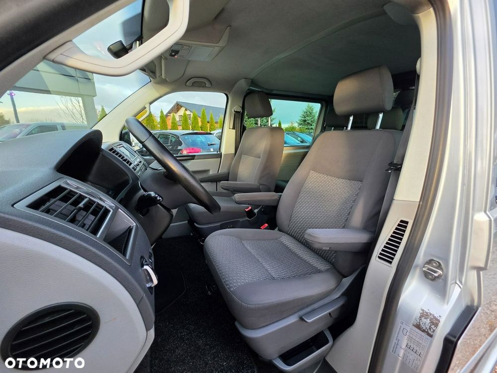 Volkswagen Transporter - 31