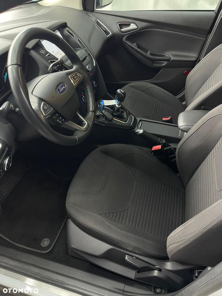 Ford Focus 1.0 EcoBoost Edition Start - 26