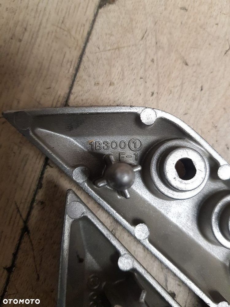 Uchwyt mocowanie kierunkowskazu Yamaha FZ6 Fazer - 7