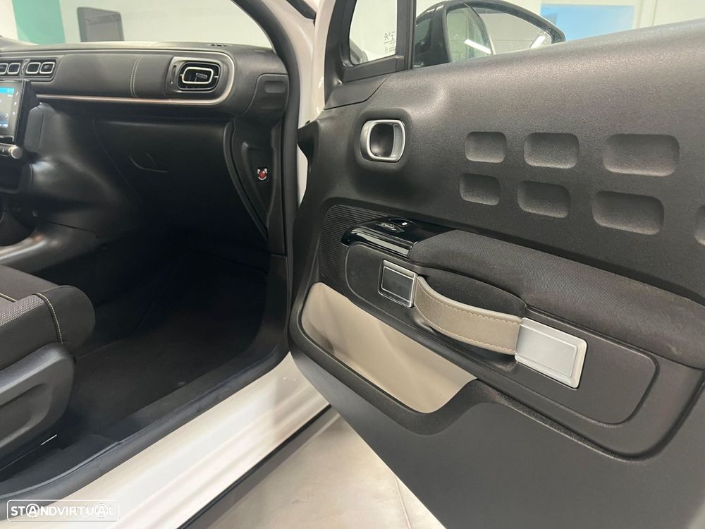 Citroën C3 1.2 PureTech C-Series - 15