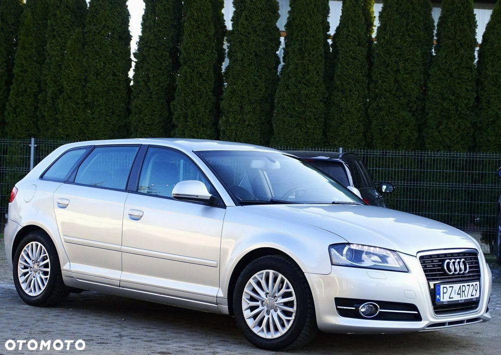 Audi A3 Sportback - 6