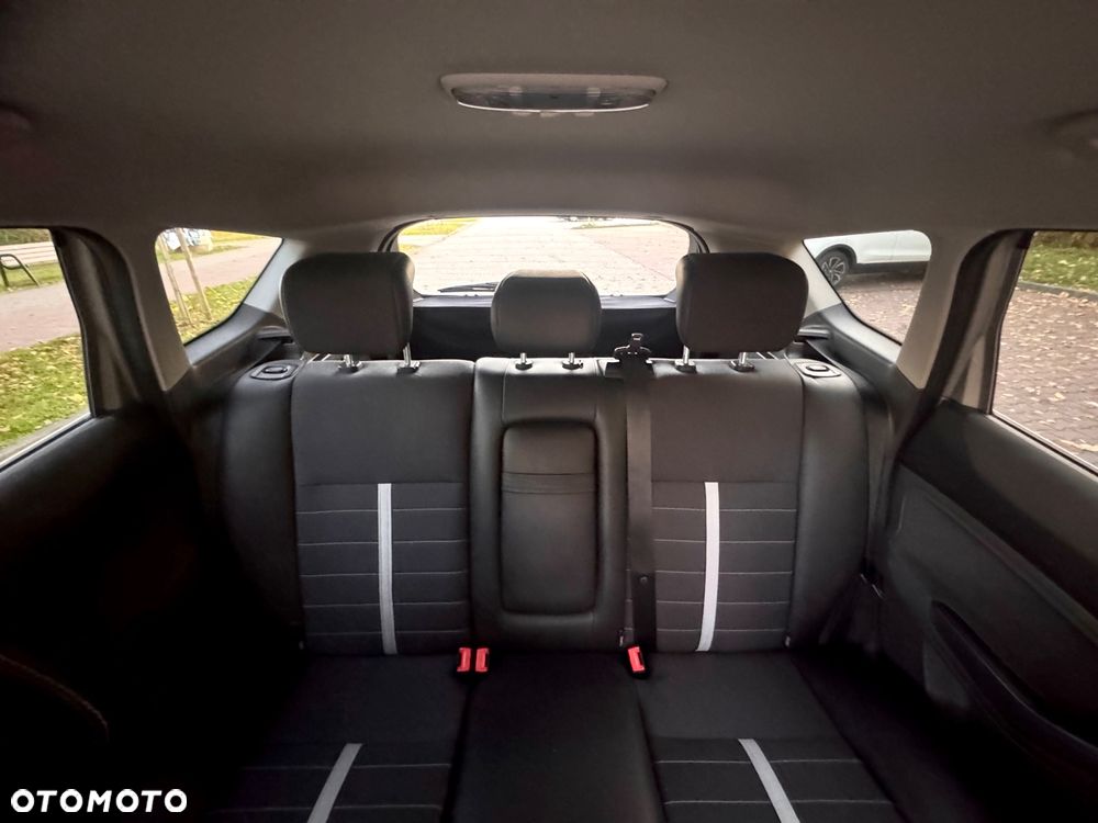 Ford Kuga 2.0 TDCi 4x4 Titanium - 12