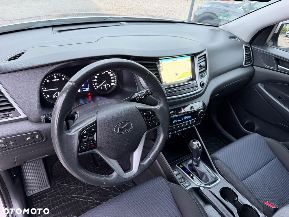 Hyundai Tucson 1.7 CRDI BlueDrive Style 2WD DCT - 9