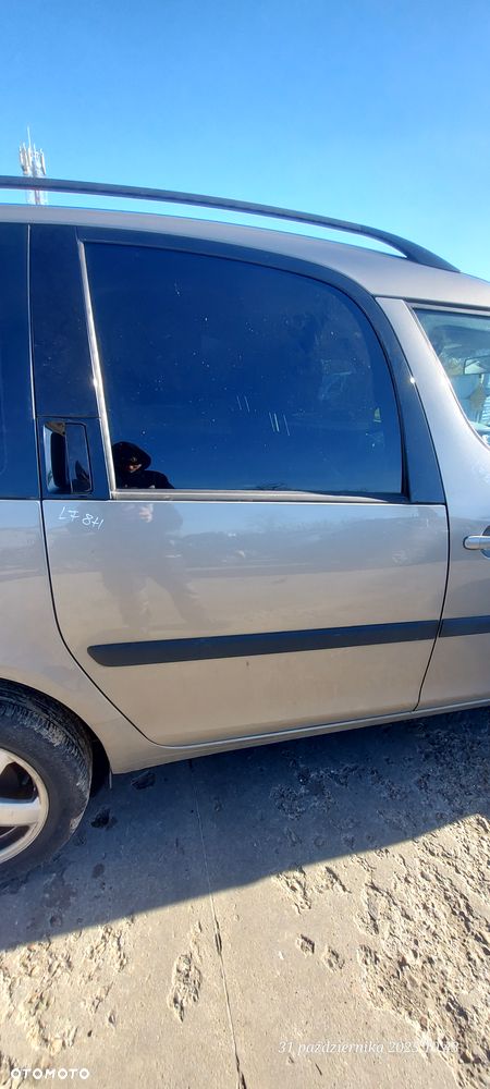 Skoda Roomster 10- Polift Drzwi Prawy Tył Tylnie LF8H - 2