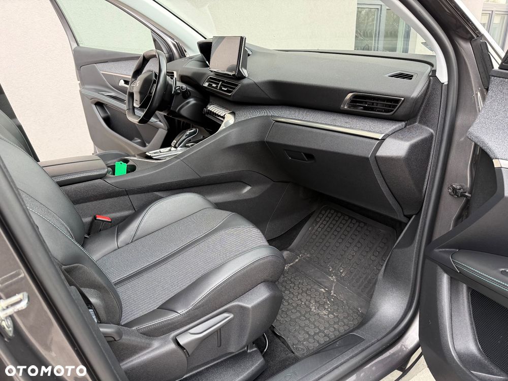 Peugeot 3008 1.2 PureTech Allure Pack S&S EAT8 - 20