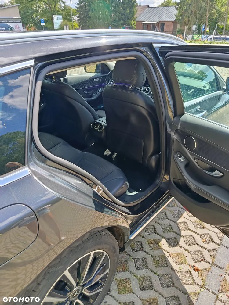 Mercedes-Benz Klasa C 300 9G-TRONIC Avantgarde - 8