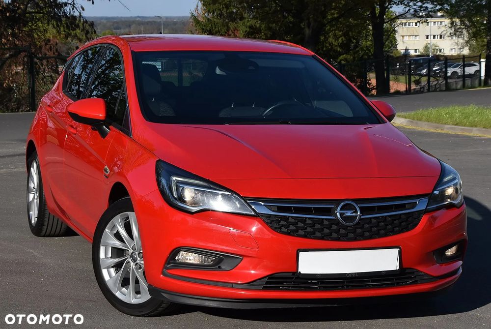 Opel Astra 1.4 Turbo Edition - 1