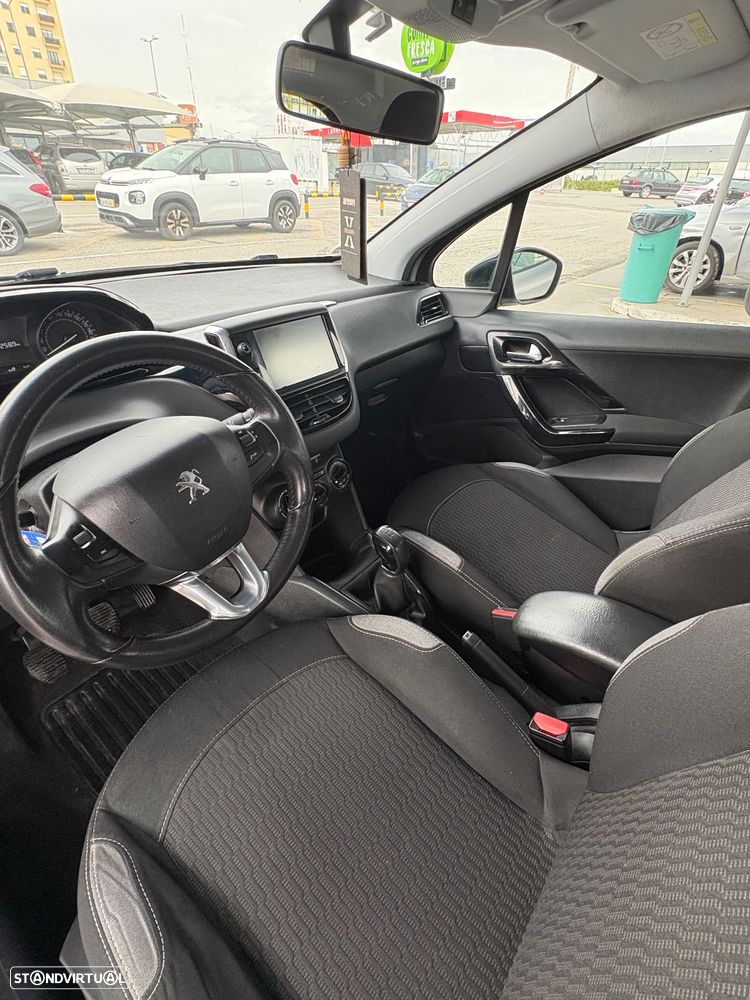 Peugeot 208 1.6 BlueHDi Allure - 8