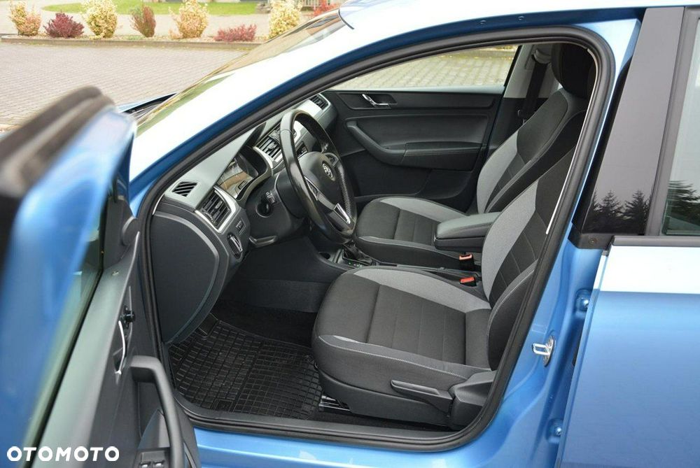 Skoda RAPID 1.4 TDI DPF Edition DSG - 18