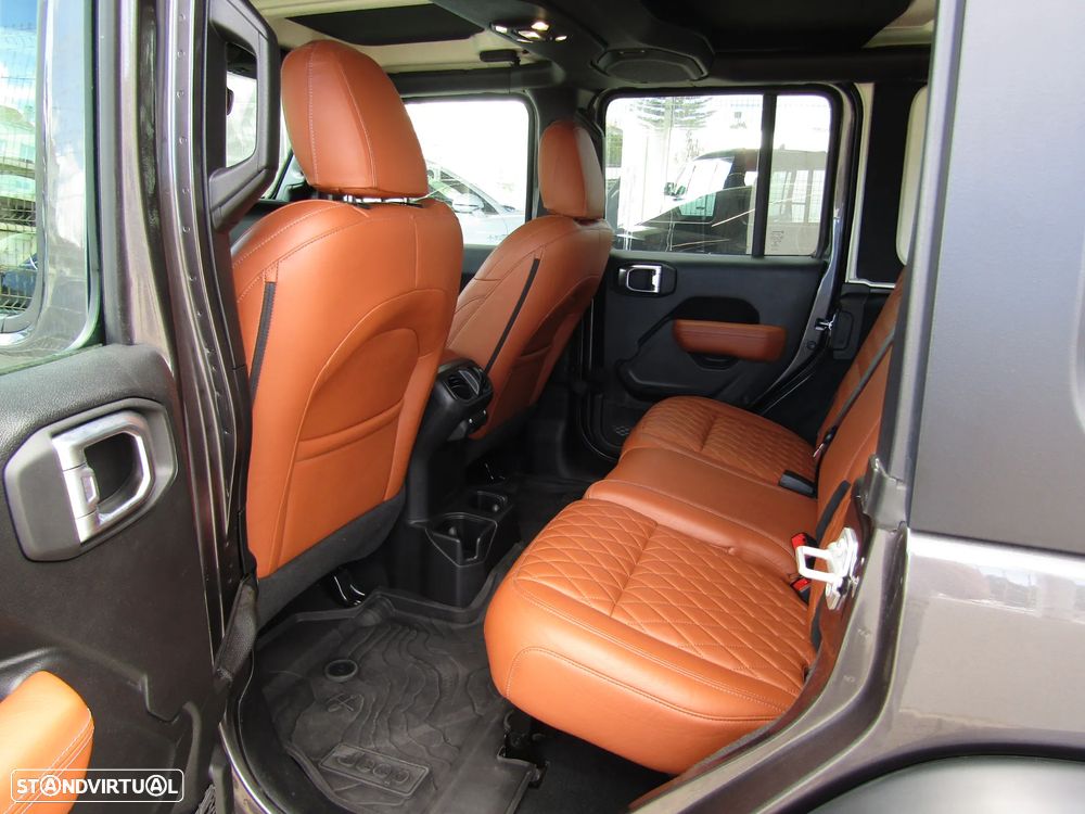 Jeep Wrangler Unlimited 3.6 Auto X - 22