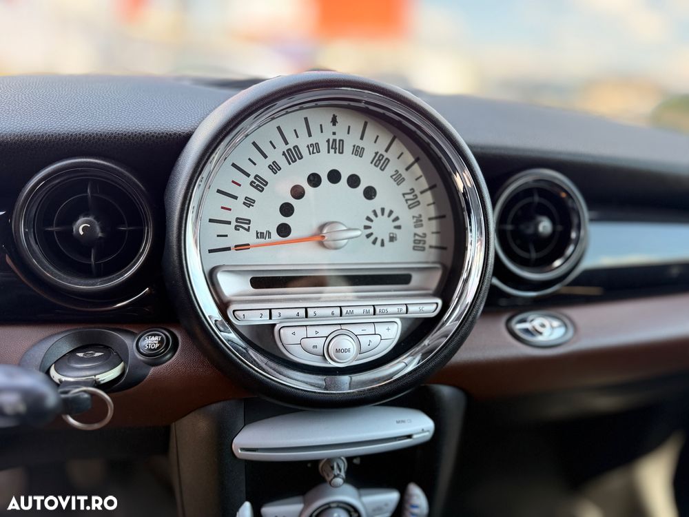 Mini Cooper Standard - 13