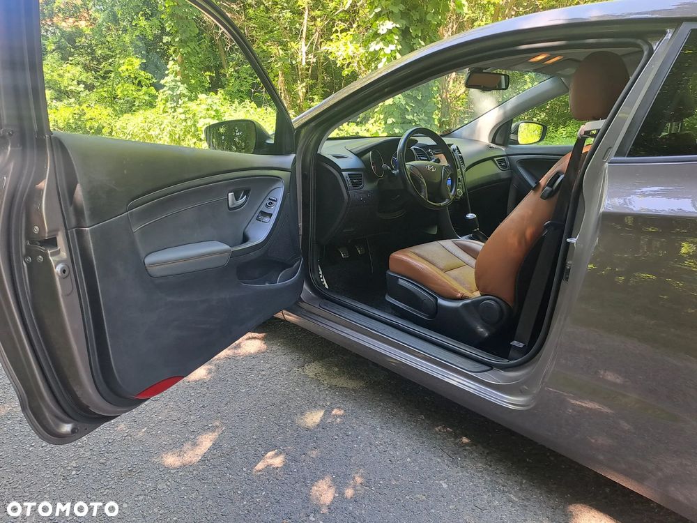 Hyundai i30 1.6 GDI Premium - 6