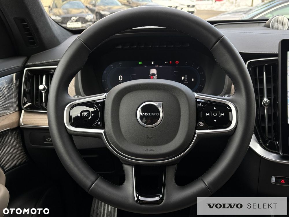 Volvo XC 90 - 20