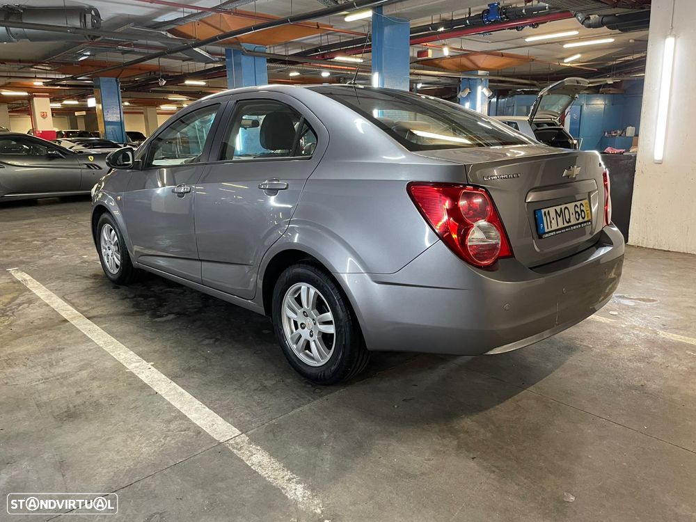 Chevrolet Aveo 1.2 LT - 3