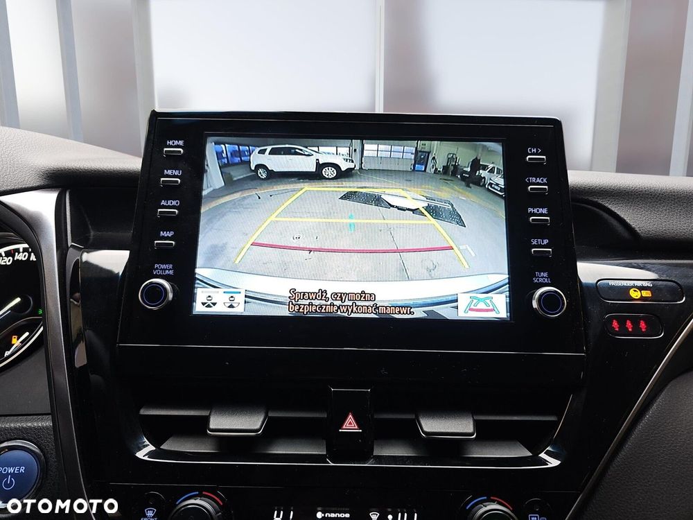 Toyota Camry 2.5 Hybrid Prestige CVT - 18