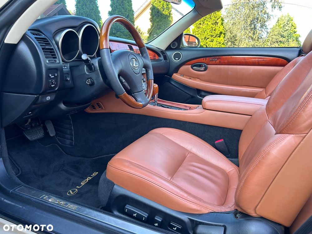 Lexus SC Prestige - 19