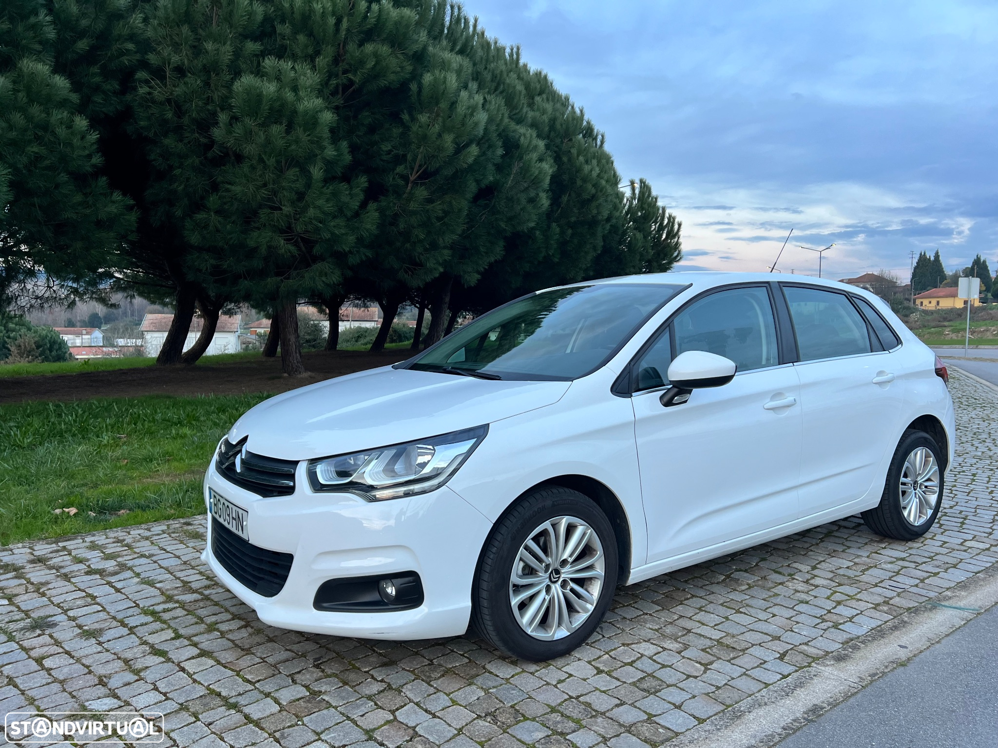 Citroën C4 BlueHDi 100 Stop&Start 86g Selection - 7